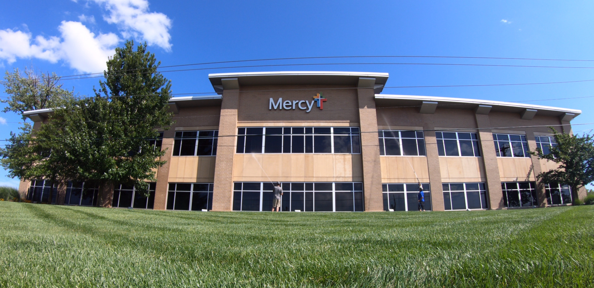 Power Washing Mercy Clinic in St. Louis MO
